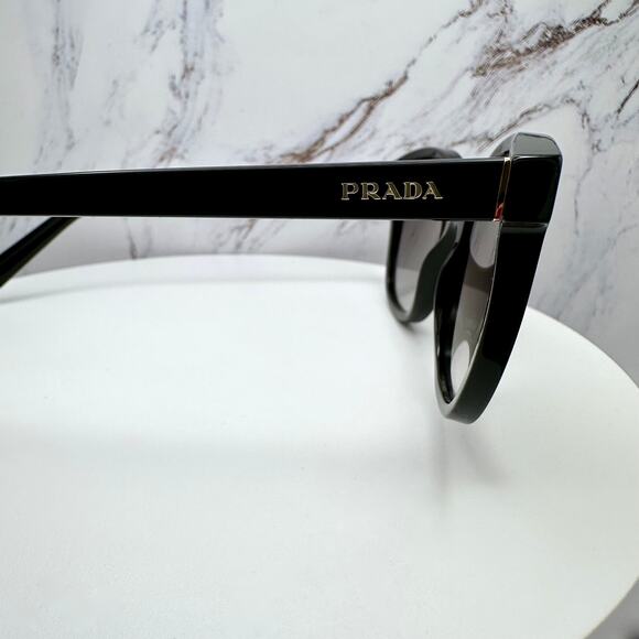 New PRADA Sunglasses - Picture 14 of 16